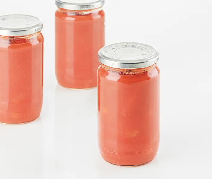 Preserves - Pelati peeled tomatoes from Sicily - gebana