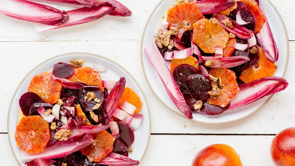 Blutorangensalat mit Randen und rotem Chicorée