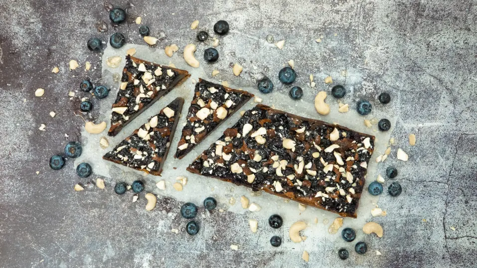 Saftiger Heidelbeer-Bananen-Cake mit Lupinenmehl
