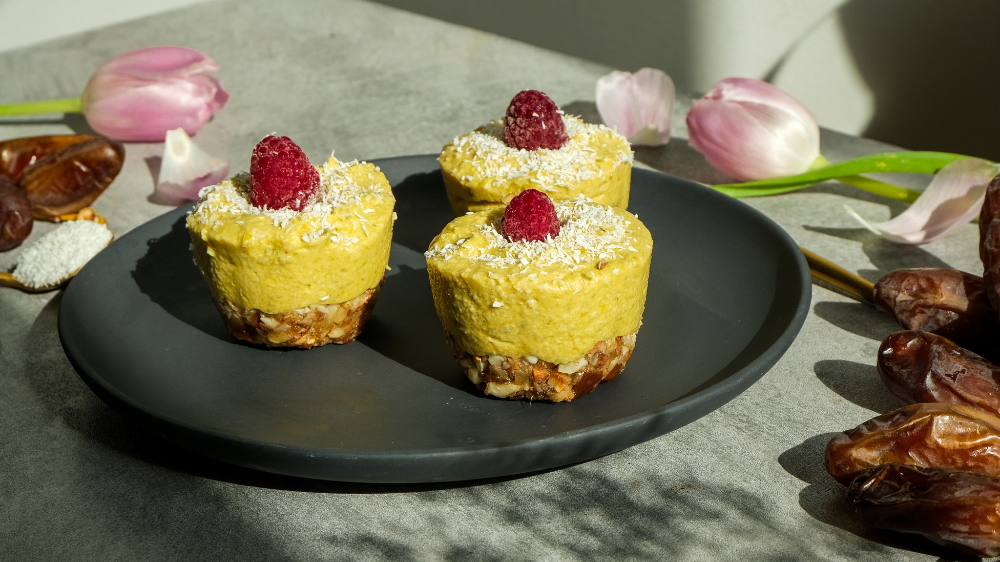 Mini-Mango-Cheesecakes